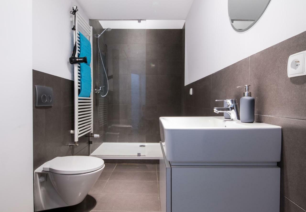 Apartament Przy Off Piotrkowska Lodź Bagian luar foto